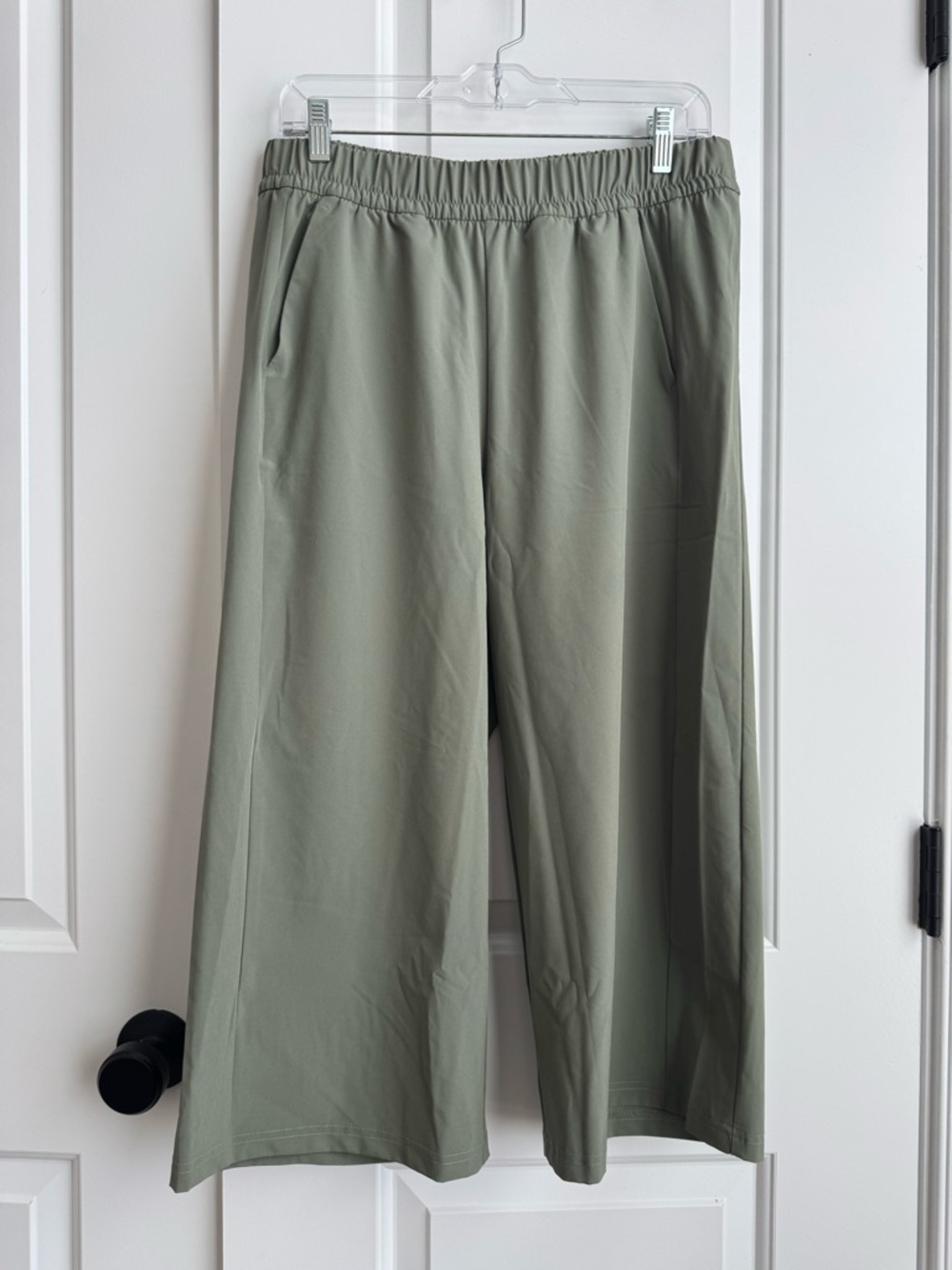 T by Talbots Sage Green Wide Leg Crop Pants PM